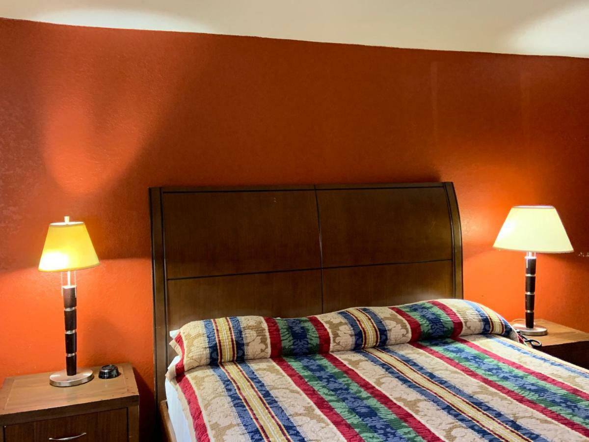Real Value Inn Memphis Exteriör bild